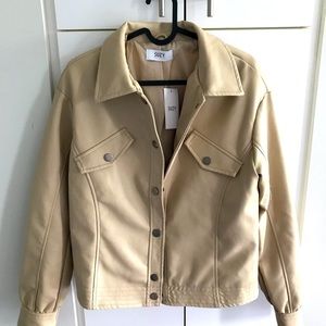 Leather coat (brand new)
